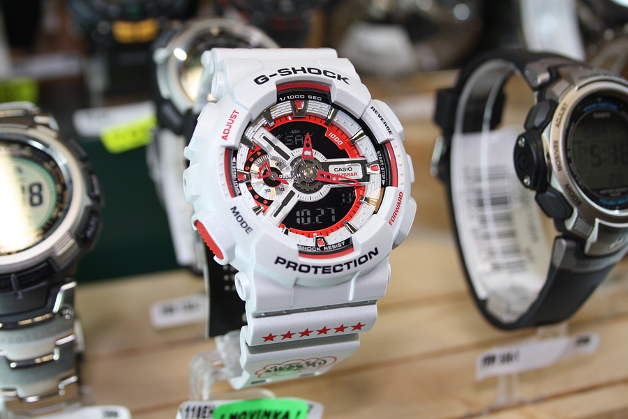 Pánske hodinky Casio G-Shock GA-110EH-8A Eric Haze