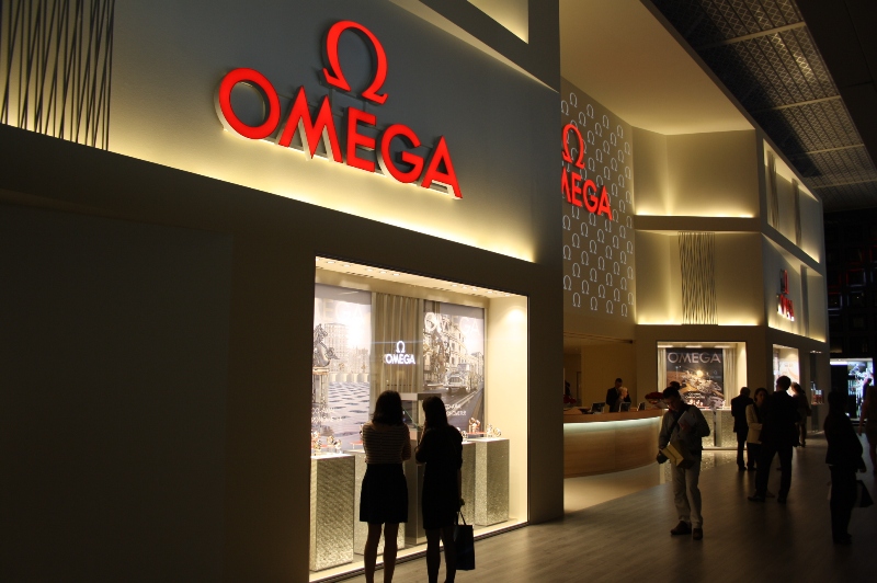 Baselworld 2013 - stánok značky Omega