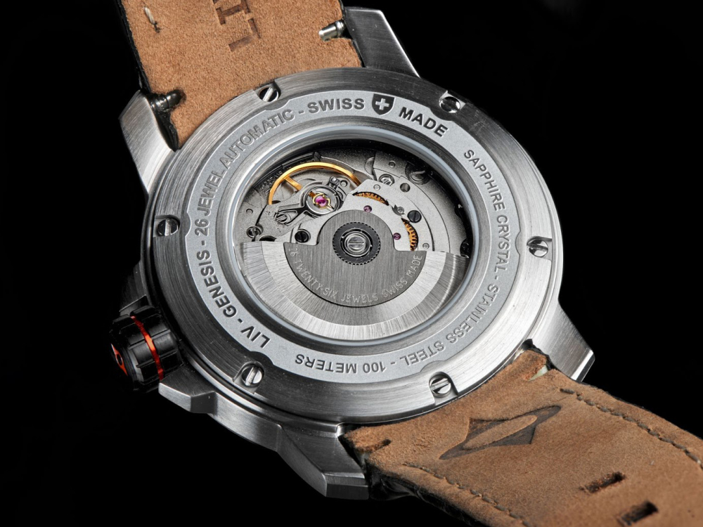 LIV Genesis GX1-A Swiss Automatic, zadná strana hodiniek