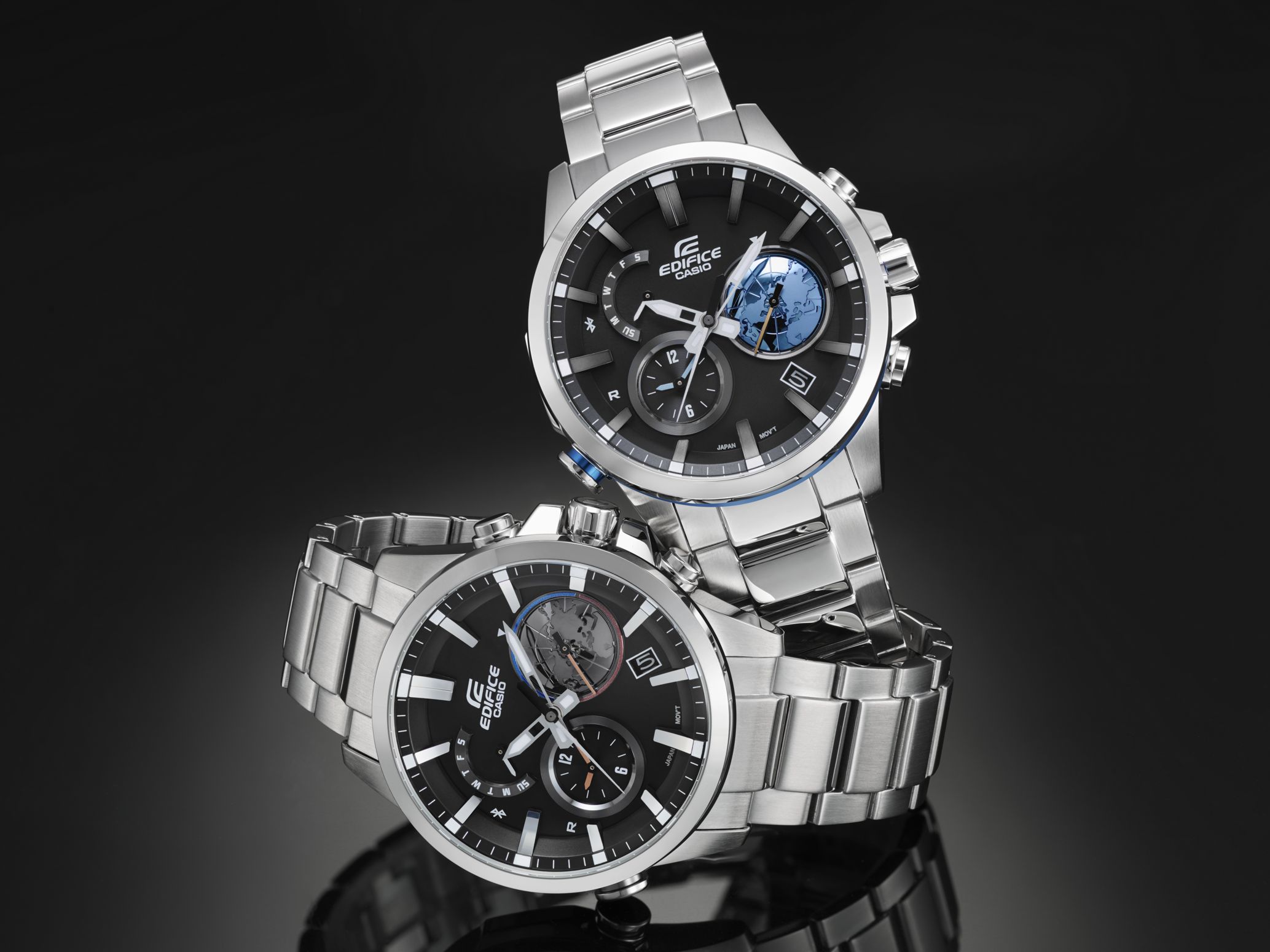 Modely hodiniek Casio Edifice EQB-600, dole EQB-600D-1A, hore EQB-600D-1A2