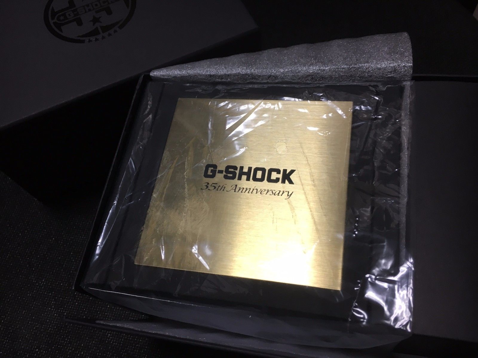 Balenie hodiniek z kolekcie Casio G-Shock Gold Tornado